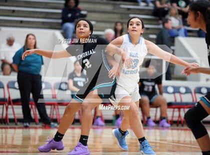 Thumbnail 3 in Pasadena Memorial vs. Sam Rayburn (McDonald's Texas Invitational) photogallery.
