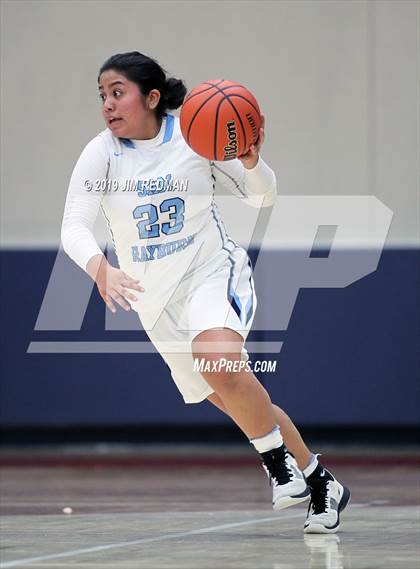 Thumbnail 3 in Pasadena Memorial vs. Sam Rayburn (McDonald's Texas Invitational) photogallery.