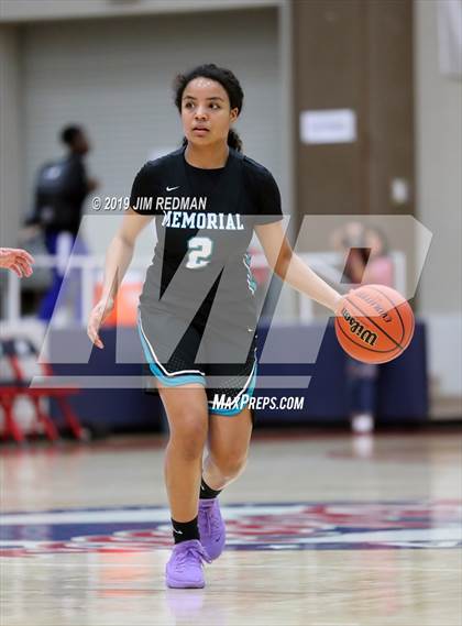 Thumbnail 3 in Pasadena Memorial vs. Sam Rayburn (McDonald's Texas Invitational) photogallery.