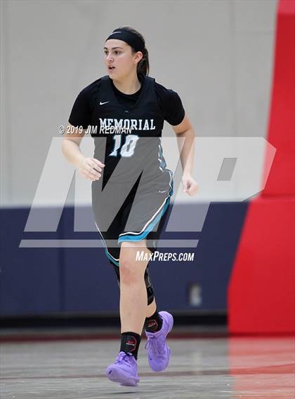 Thumbnail 1 in Pasadena Memorial vs. Sam Rayburn (McDonald's Texas Invitational) photogallery.