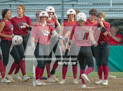 Thumbnail 2 in Mustang vs. Tuttle photogallery.