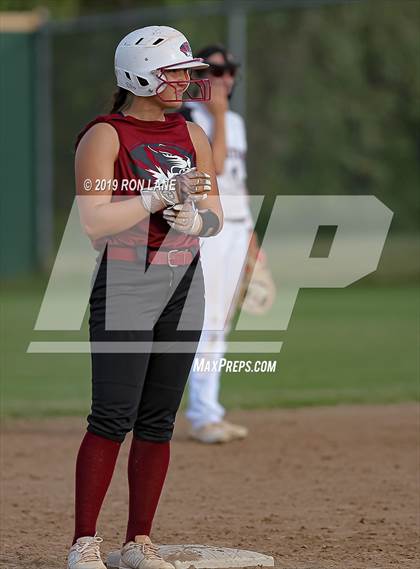 Thumbnail 2 in Mustang vs. Tuttle photogallery.