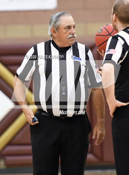 Thumbnail 3 in Arbor View vs Faith Lutheran photogallery.