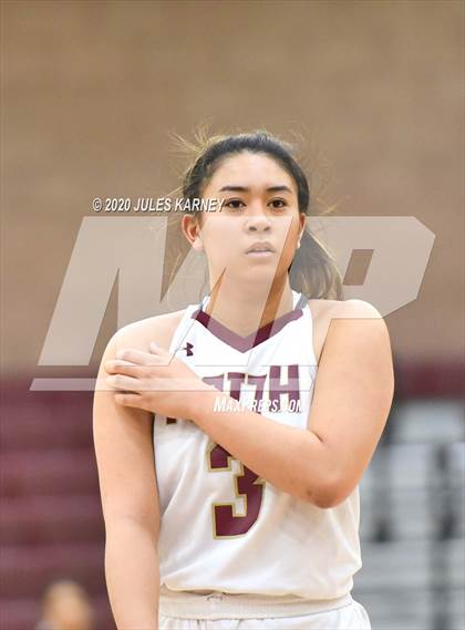 Thumbnail 1 in Arbor View vs Faith Lutheran photogallery.