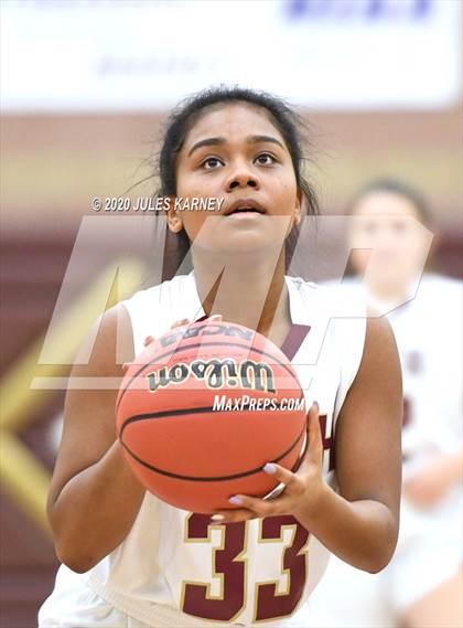 Thumbnail 2 in Arbor View vs Faith Lutheran photogallery.