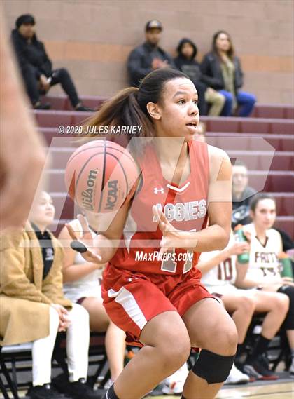 Thumbnail 2 in Arbor View vs Faith Lutheran photogallery.