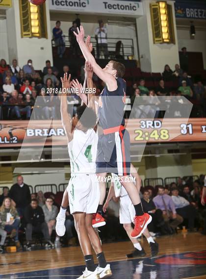 Thumbnail 1 in Briarcliff vs Irvington (Section 1 Class B Semifinal) photogallery.