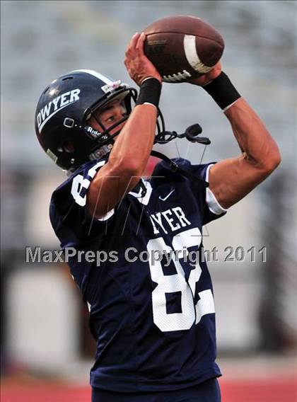 Thumbnail 3 in Park Vista vs. Dwyer photogallery.