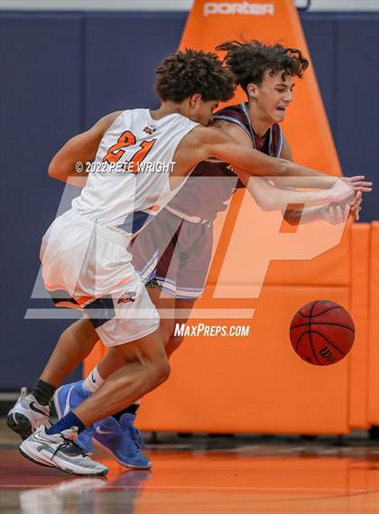 Thumbnail 2 in Riverview vs Bradenton Christian School photogallery.