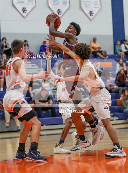 Thumbnail 3 in Riverview vs Bradenton Christian School photogallery.