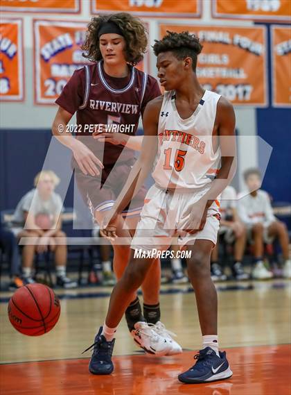 Thumbnail 1 in Riverview vs Bradenton Christian School photogallery.