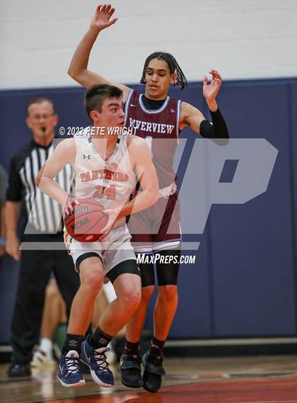 Thumbnail 3 in Riverview vs Bradenton Christian School photogallery.