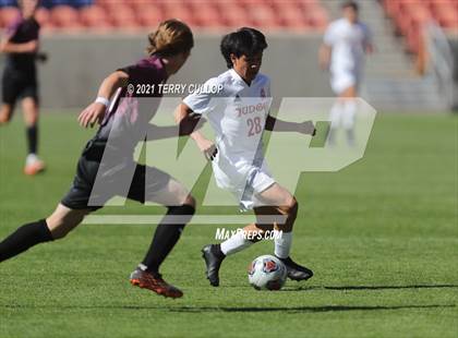 Thumbnail 2 in Judge Memorial vs. Morgan (UHSAA 3A Final) photogallery.