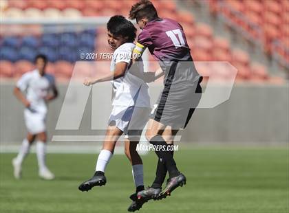 Thumbnail 3 in Judge Memorial vs. Morgan (UHSAA 3A Final) photogallery.