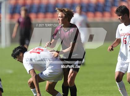 Thumbnail 2 in Judge Memorial vs. Morgan (UHSAA 3A Final) photogallery.