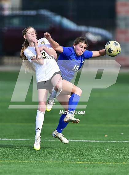 Thumbnail 1 in Florence vs. Glencoe (River City Shootout) photogallery.