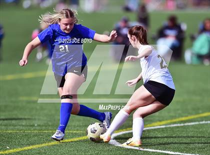Thumbnail 3 in Florence vs. Glencoe (River City Shootout) photogallery.