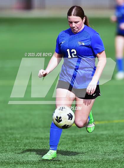 Thumbnail 3 in Florence vs. Glencoe (River City Shootout) photogallery.