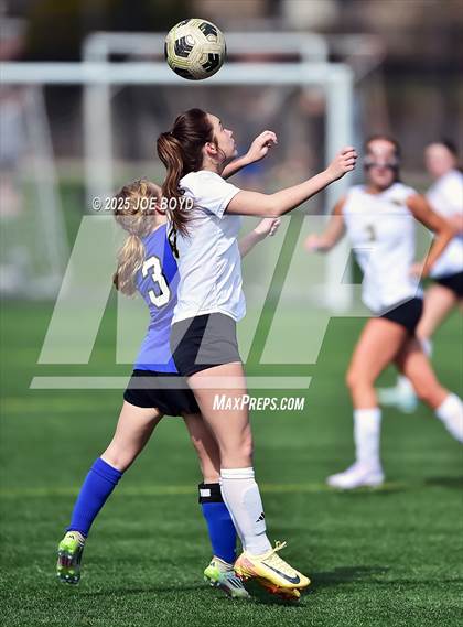 Thumbnail 2 in Florence vs. Glencoe (River City Shootout) photogallery.