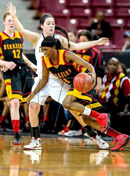 Thumbnail 3 in Berkeley vs. Oak Ridge (CIF NorCal Regional D1 Final) photogallery.