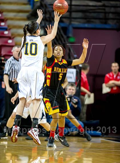 Thumbnail 3 in Berkeley vs. Oak Ridge (CIF NorCal Regional D1 Final) photogallery.