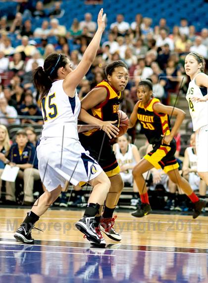 Thumbnail 1 in Berkeley vs. Oak Ridge (CIF NorCal Regional D1 Final) photogallery.