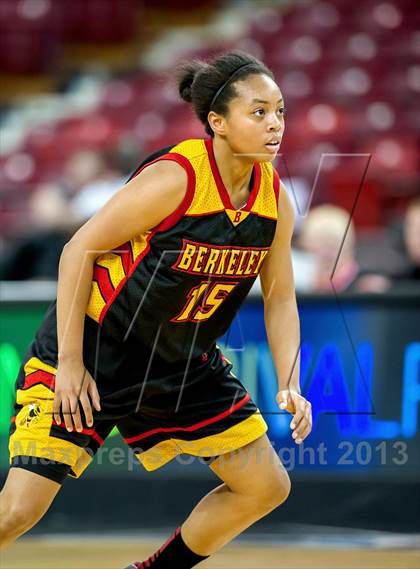 Thumbnail 2 in Berkeley vs. Oak Ridge (CIF NorCal Regional D1 Final) photogallery.