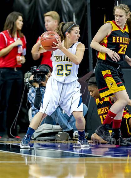 Thumbnail 2 in Berkeley vs. Oak Ridge (CIF NorCal Regional D1 Final) photogallery.