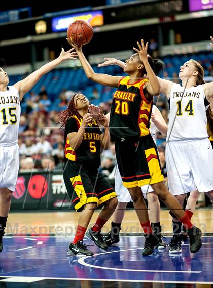Thumbnail 3 in Berkeley vs. Oak Ridge (CIF NorCal Regional D1 Final) photogallery.