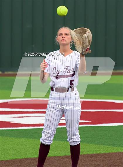 Thumbnail 2 in Cy-Fair vs. Katy (UIL Softball 6A D1 Area) photogallery.
