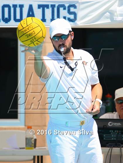 Thumbnail 1 in Mater Dei Catholic vs. Mira Mesa (11th Annual Draz Classic) photogallery.