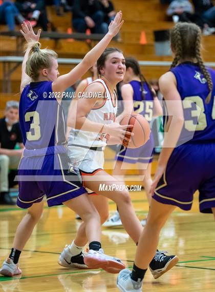 Thumbnail 2 in Columbia vs. Rainier (WIAA 2 Regional Playoff) photogallery.