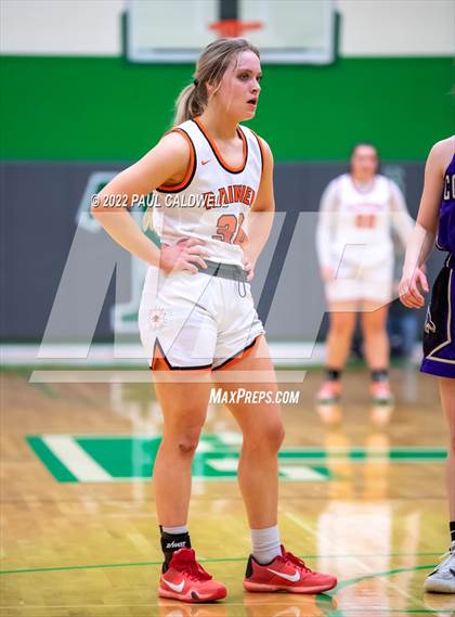 Thumbnail 3 in Columbia vs. Rainier (WIAA 2 Regional Playoff) photogallery.