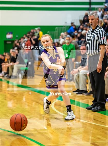 Thumbnail 3 in Columbia vs. Rainier (WIAA 2 Regional Playoff) photogallery.