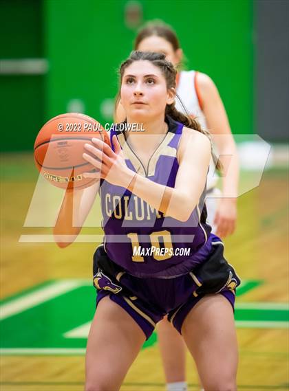 Thumbnail 3 in Columbia vs. Rainier (WIAA 2 Regional Playoff) photogallery.