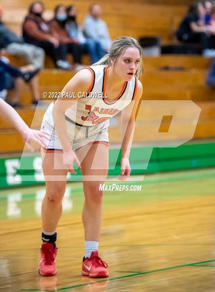 Thumbnail 1 in Columbia vs. Rainier (WIAA 2 Regional Playoff) photogallery.
