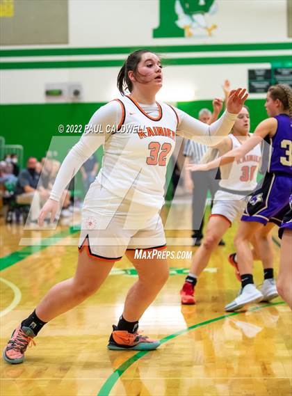 Thumbnail 2 in Columbia vs. Rainier (WIAA 2 Regional Playoff) photogallery.