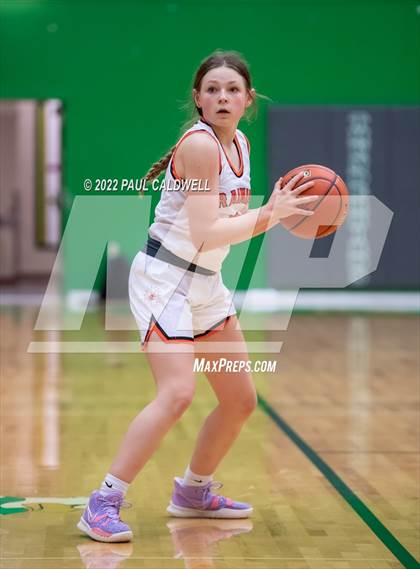 Thumbnail 1 in Columbia vs. Rainier (WIAA 2 Regional Playoff) photogallery.