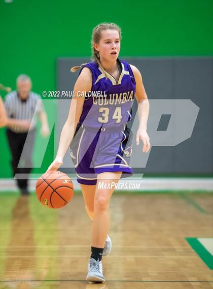 Thumbnail 2 in Columbia vs. Rainier (WIAA 2 Regional Playoff) photogallery.