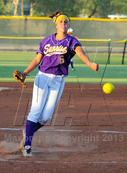 Thumbnail 1 in Sunrise Mountain vs. Verrado (AIA D2 Playoffs) photogallery.