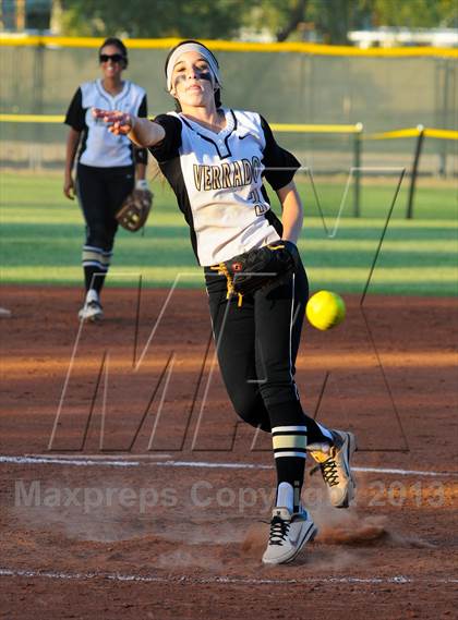 Thumbnail 3 in Sunrise Mountain vs. Verrado (AIA D2 Playoffs) photogallery.