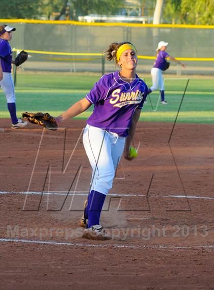 Thumbnail 3 in Sunrise Mountain vs. Verrado (AIA D2 Playoffs) photogallery.