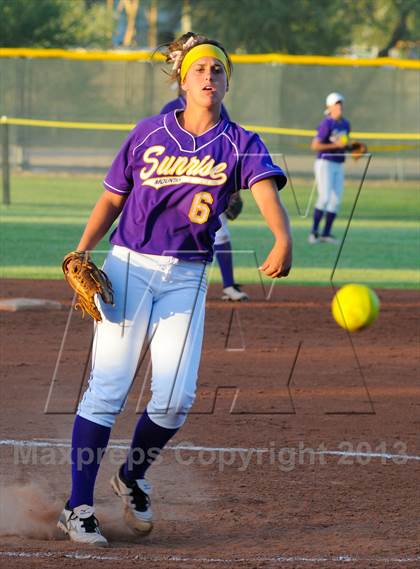 Thumbnail 1 in Sunrise Mountain vs. Verrado (AIA D2 Playoffs) photogallery.
