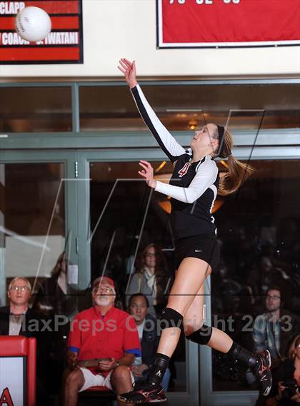 Thumbnail 2 in La Salle @ Flintridge Sacred Heart (CIF SS D1A Semifinal) photogallery.