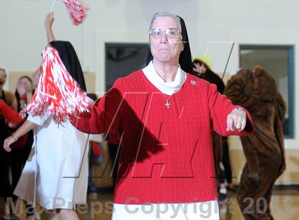 Thumbnail 2 in La Salle @ Flintridge Sacred Heart (CIF SS D1A Semifinal) photogallery.