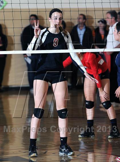 Thumbnail 2 in La Salle @ Flintridge Sacred Heart (CIF SS D1A Semifinal) photogallery.