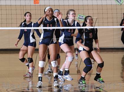 Thumbnail 3 in La Salle @ Flintridge Sacred Heart (CIF SS D1A Semifinal) photogallery.
