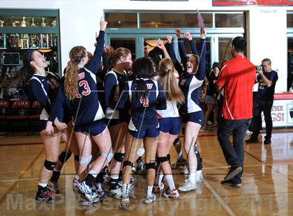 Thumbnail 3 in La Salle @ Flintridge Sacred Heart (CIF SS D1A Semifinal) photogallery.
