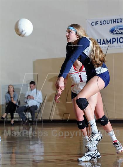 Thumbnail 3 in La Salle @ Flintridge Sacred Heart (CIF SS D1A Semifinal) photogallery.