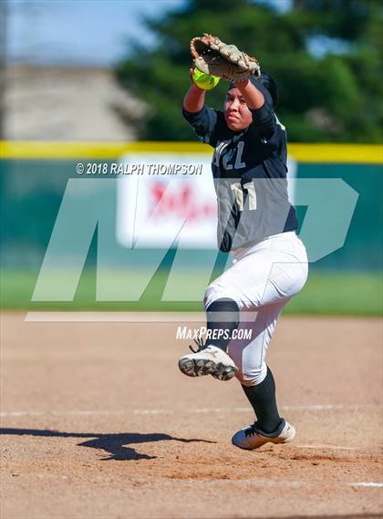 Thumbnail 2 in Sheldon vs. Chavez (CIF SJS D-1 Playoffs Round 1) photogallery.